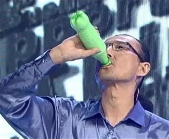 能喝的涂料就一定是環保的嗎？_廣東韶關水性木器漆品牌廠家