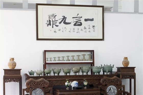 與“斜杠青年”數碼彩涂料并肩 創“盈”未來