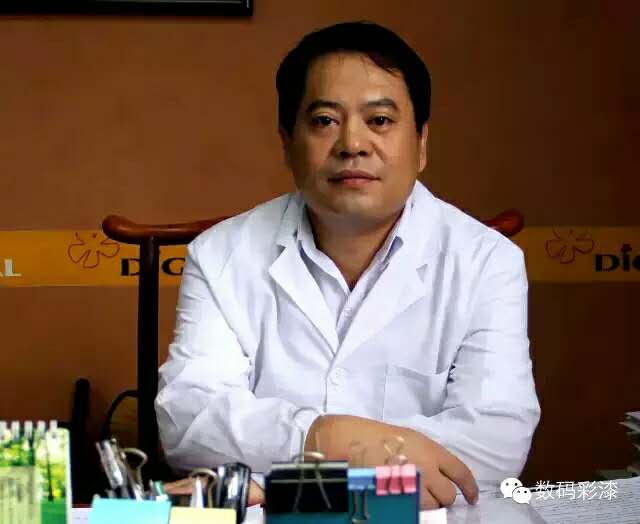 數碼彩張革白獲2015年度杏壇鎮“科技創新先進個人”稱號