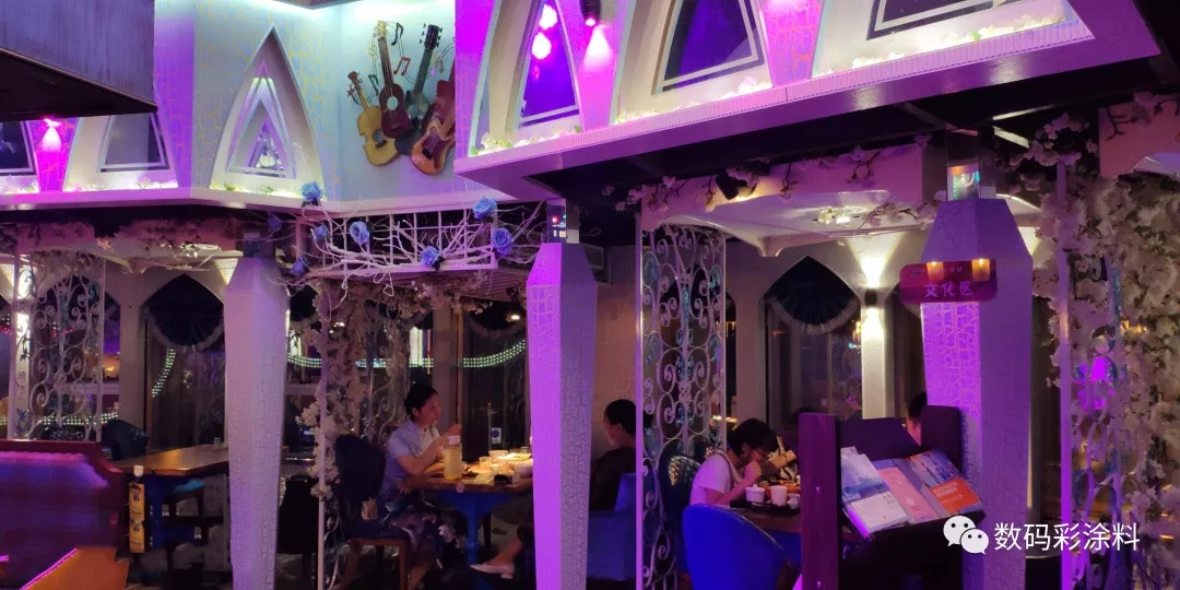 這座音樂餐吧，有一股誘惑靈魂的力量