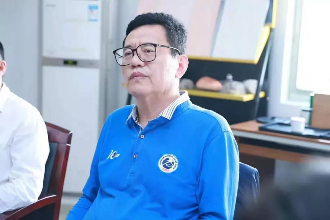 歡迎廣東涂協(xié)、經(jīng)銷商分會經(jīng)銷商代表蒞臨數(shù)碼彩指導(dǎo)